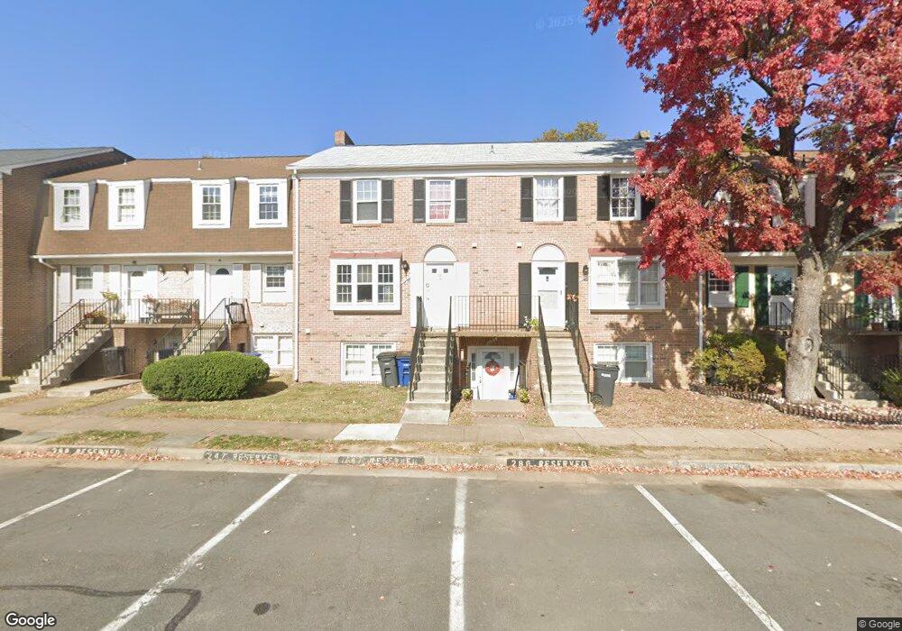 1022B Brixton Ct, Sterling, VA 20164 - photo 1