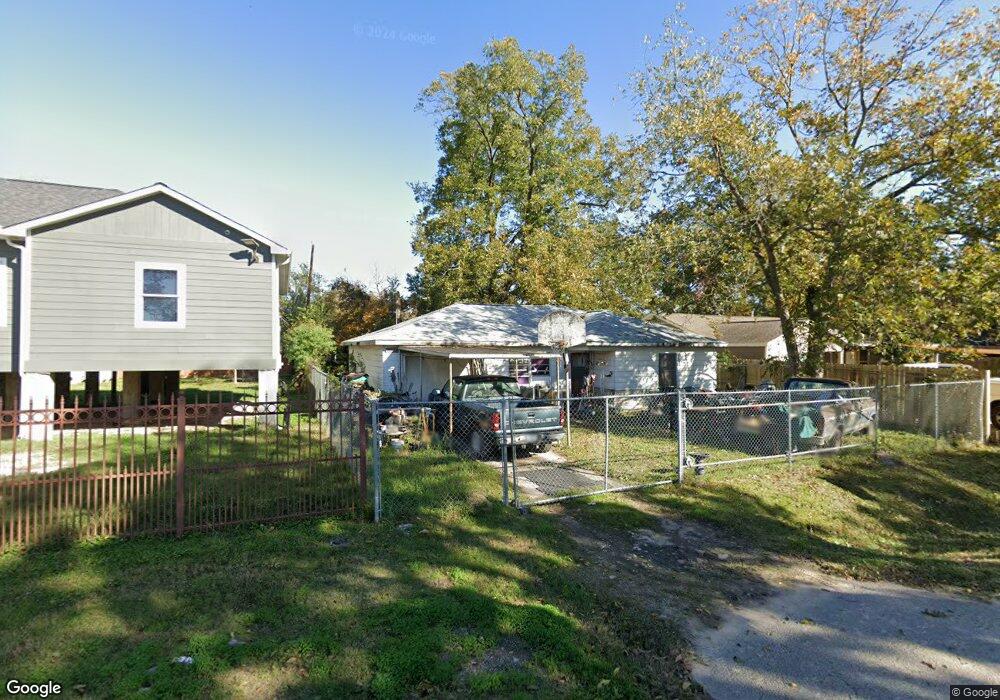 2905 Cedar Hill Ln, Houston, TX 77093 - photo 1