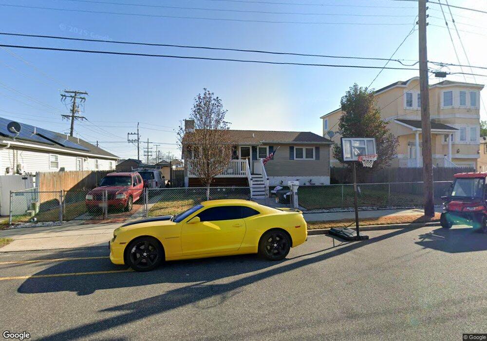 331 W Oak Ave unit 3, Wildwood, NJ 08260 - photo 1