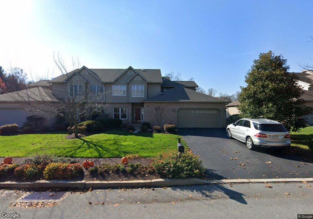 516 Bridgeview Dr, Lemoyne, PA 17043 - photo 1