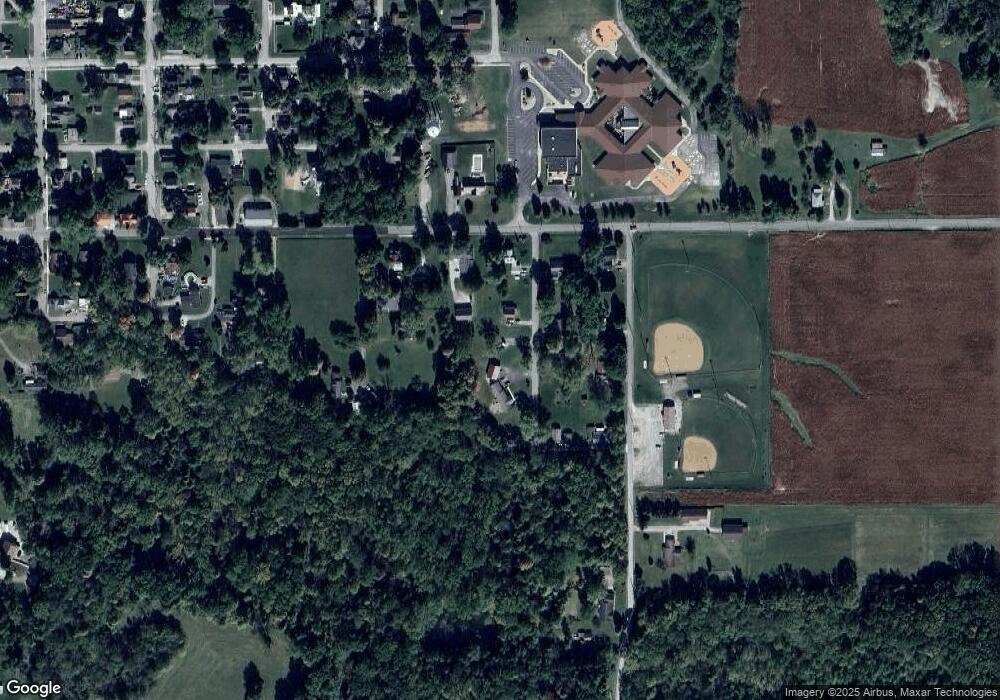 312 S Hendricks St, Andrews, IN 46702 - photo 1