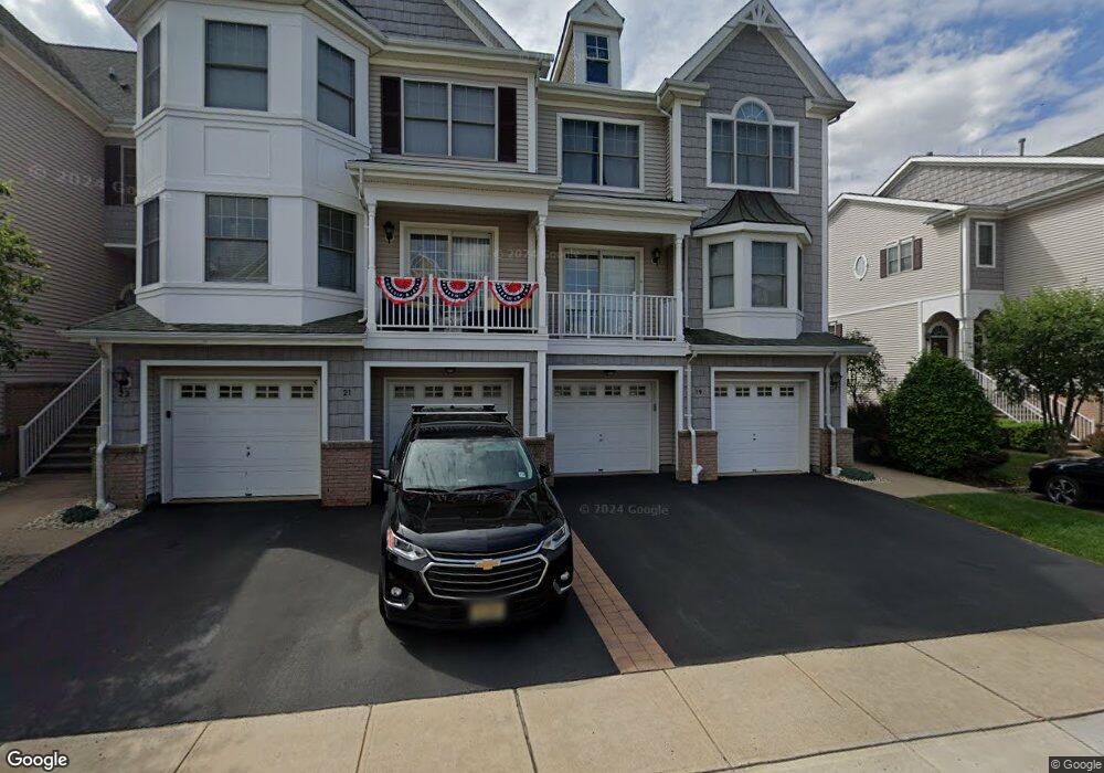 19 Raritan Reach Rd unit 10, South Amboy, NJ 08879 - photo 1