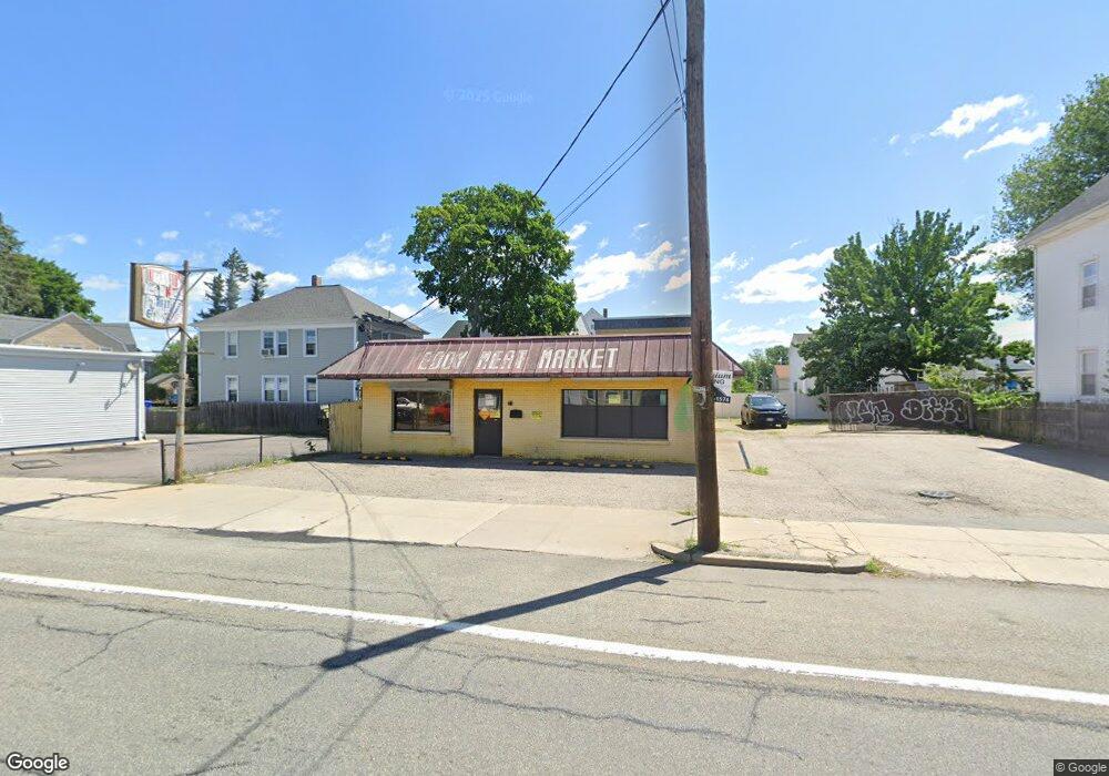 453 Smithfield Ave, Pawtucket, RI 02860 - photo 1