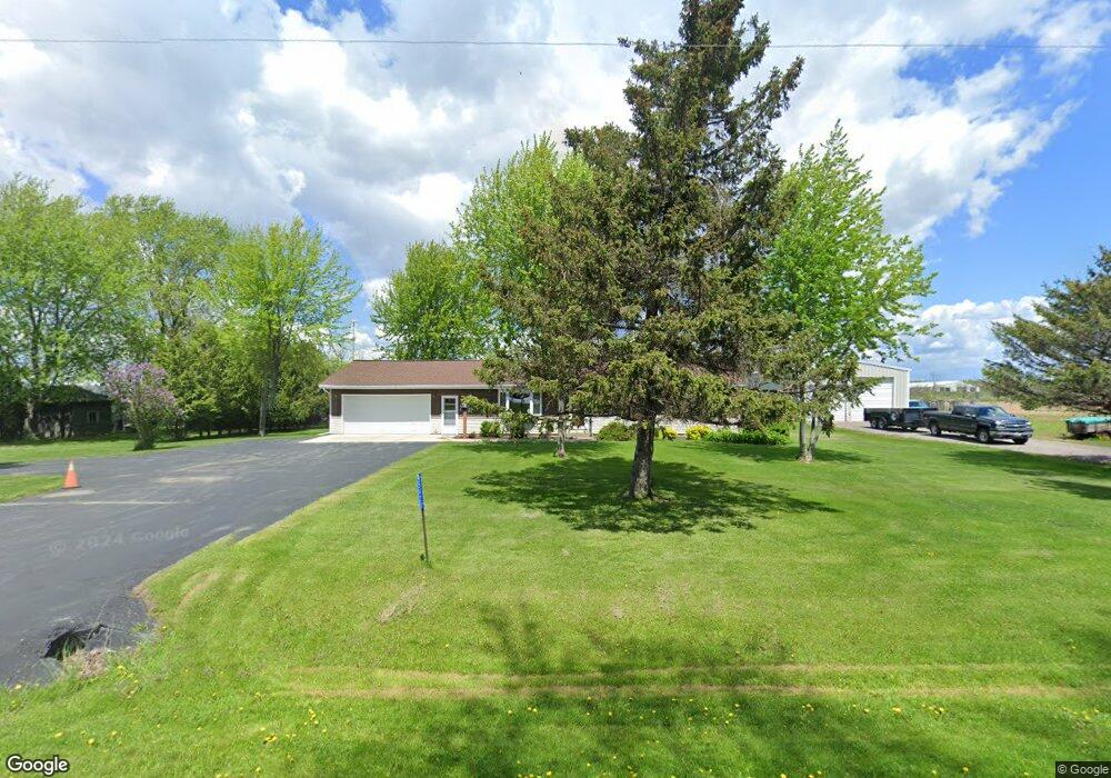 5428 Butternut Dr, Kewaskum, WI 53040 - photo 1