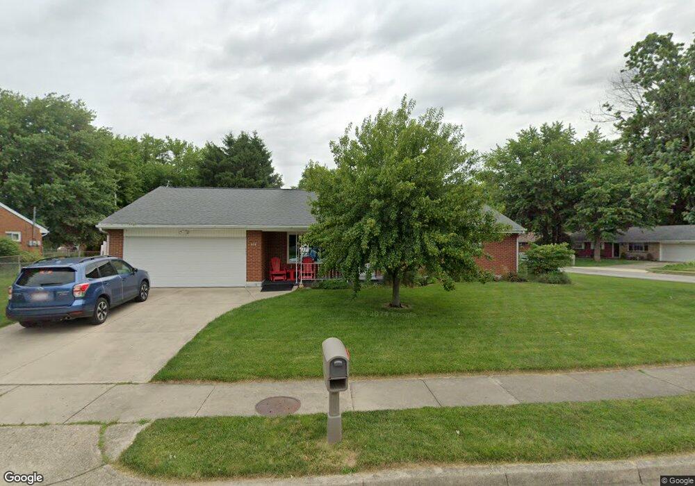 634 Martin Dr, Xenia, OH 45385 - photo 1