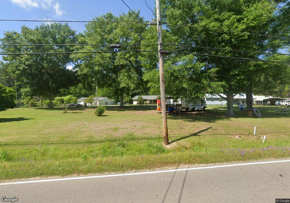 10 Kermit Taylor Dr, Laurel, MS 39443 - photo 1