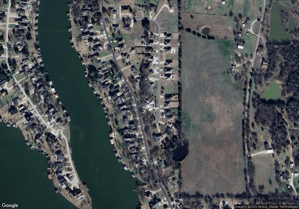 1305 Kiowa Dr E, Gainesville, TX 76240 - photo 1