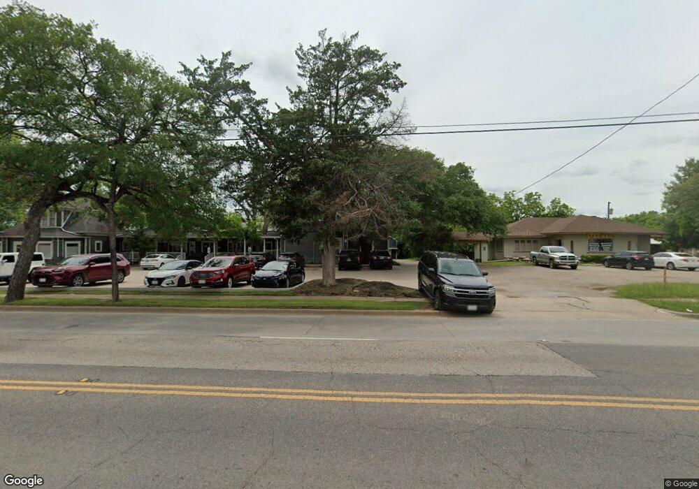 809 N Main St, Cleburne, TX 76033 - photo 1