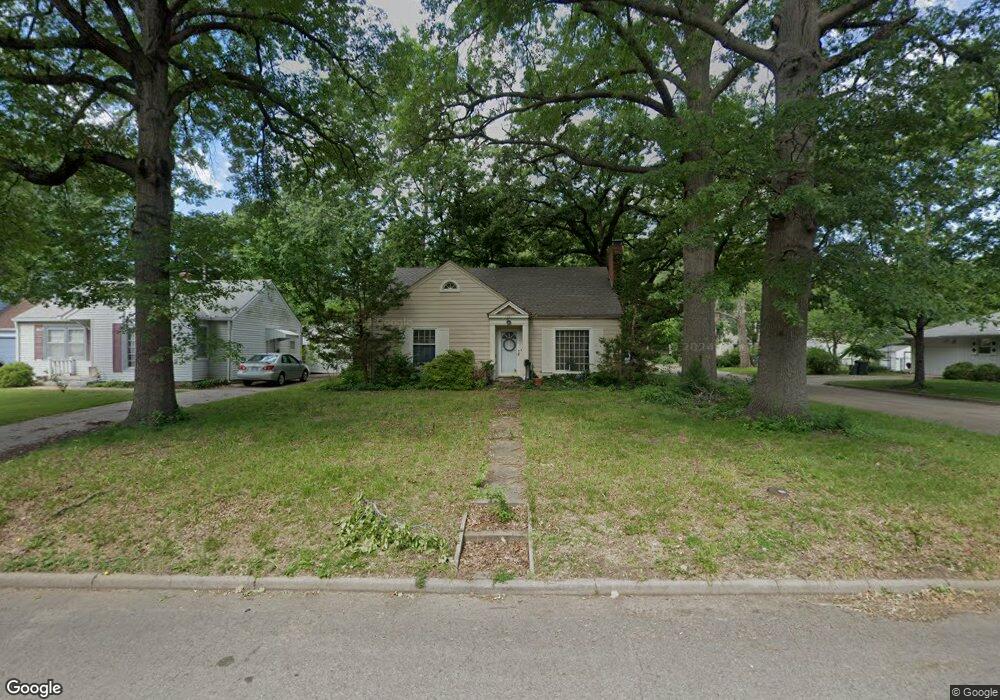 1801 SW Randolph Ave, Topeka, KS 66604 - photo 1