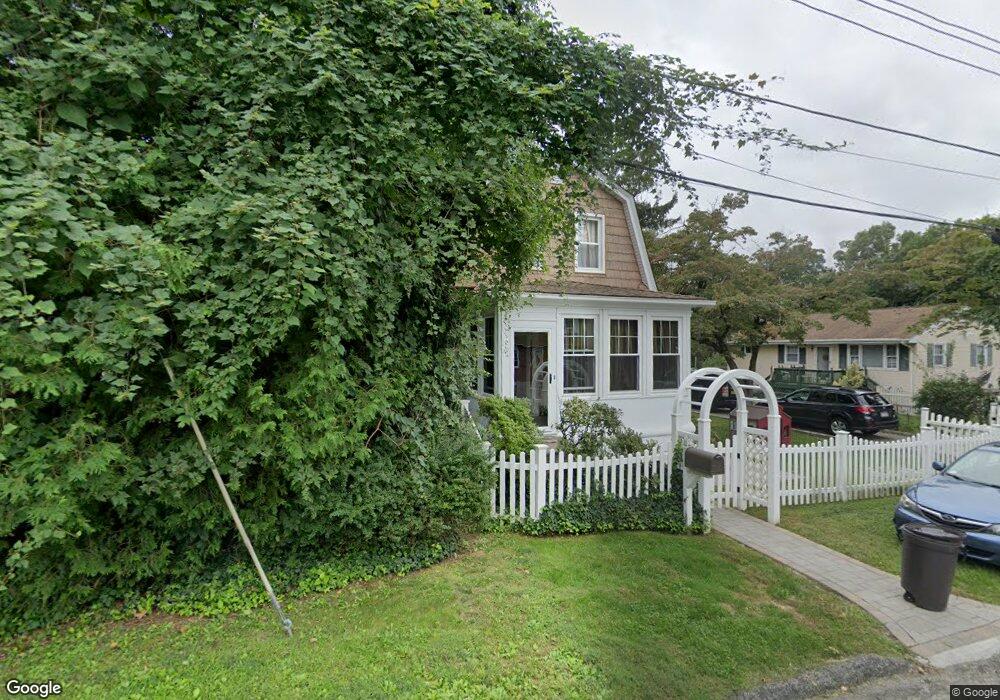 8 Pearl St, Hawthorne, NY 10532 - photo 1