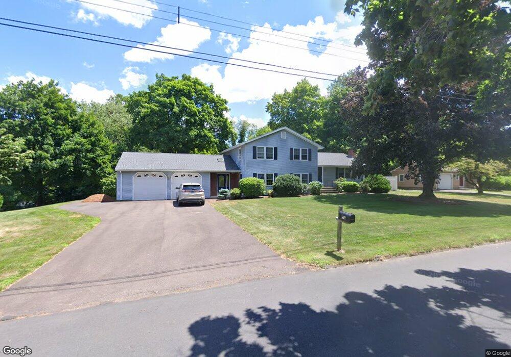 59 Eastview Dr, Windsor, CT 06095 - photo 1