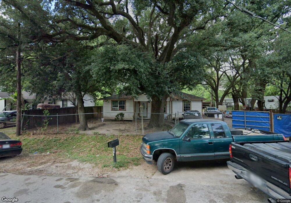 7119 Phillips St, Houston, TX 77088 - photo 1