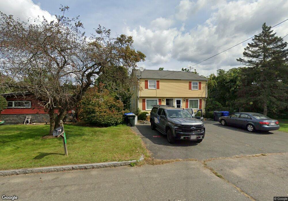 9-11 Fieldston St, Springfield, MA 01119 - photo 1