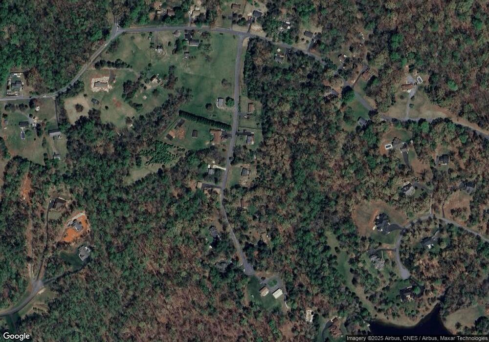 5287 Chestnut Ln, Earlysville, VA 22936 - photo 1