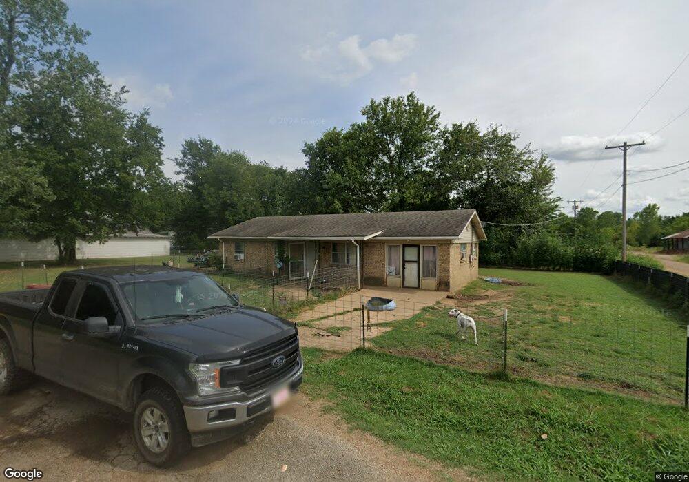 103 W Dalton St, Hugo, OK 74743 - photo 1