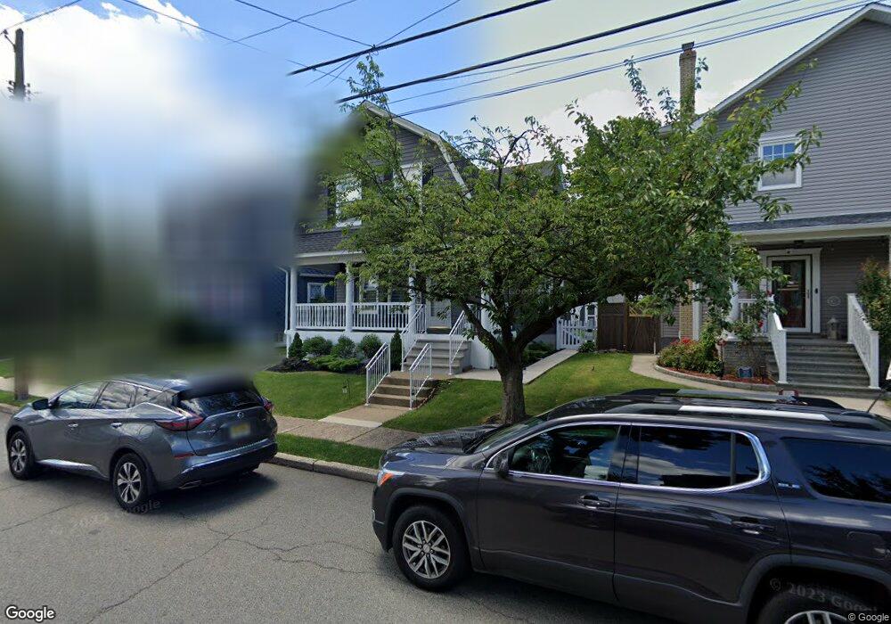 306 Jefferson Ave, Hasbrouck Heights, NJ 07604 - photo 1