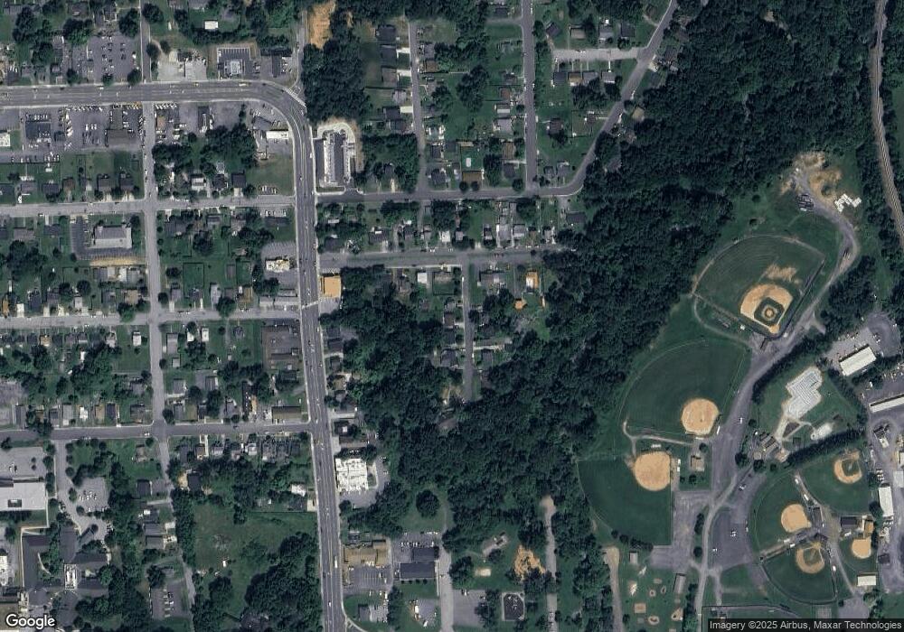 1124 Summit Ave, Front Royal, VA 22630 - photo 1