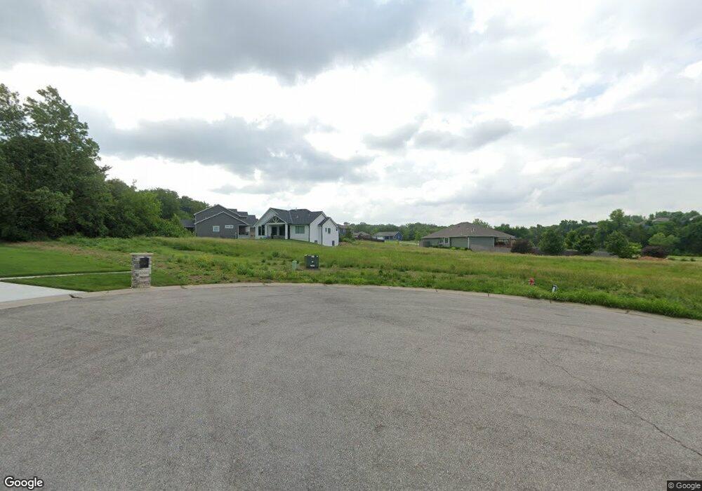 6207 SW 46th Ct, Topeka, KS 66610 - photo 1