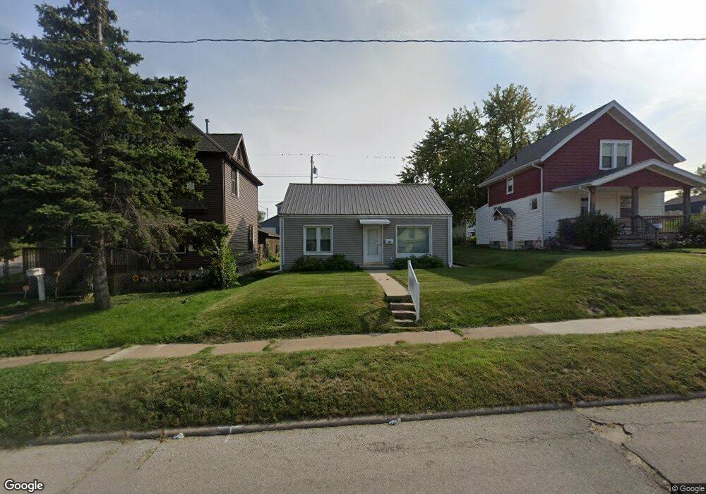 805 16th Ave SW, Cedar Rapids, IA 52404 - photo 1