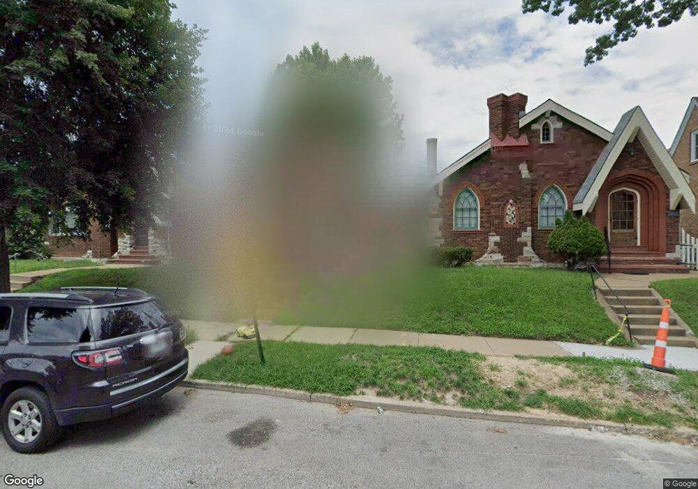 4651 Penrose St, Saint Louis, MO 63115 - photo 1