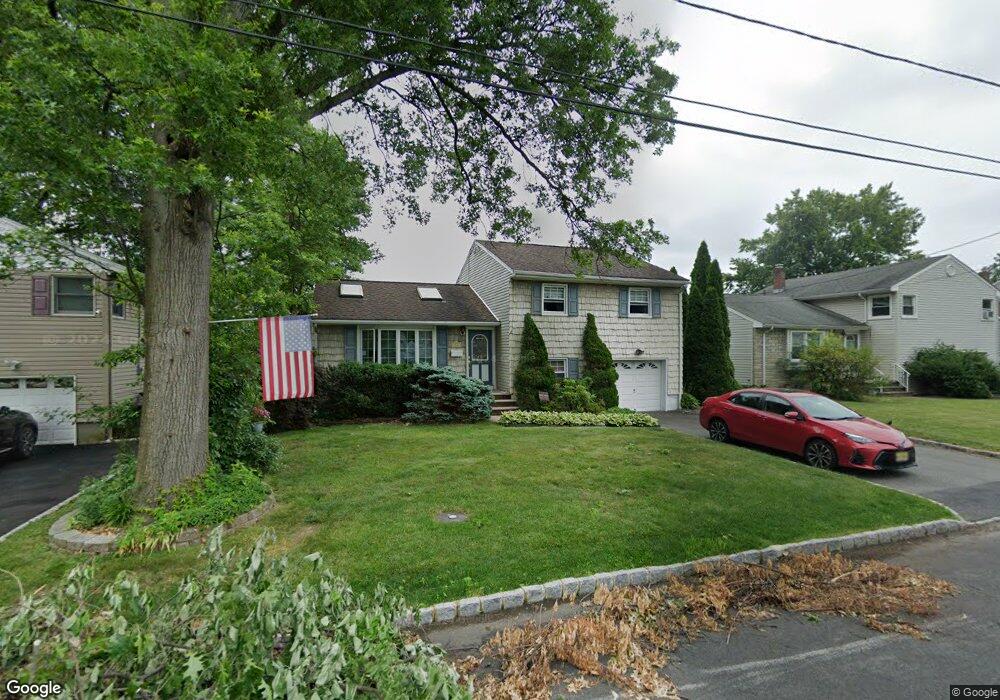 33 Post Rd, Clark, NJ 07066 - photo 1