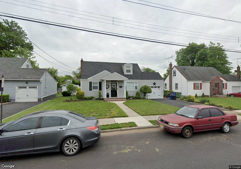 341 Edgewood Rd, Linden, NJ 07036 - photo 1