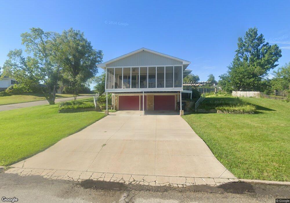 265 Lamplite Ln SE, Cedar Rapids, IA 52403 - photo 1