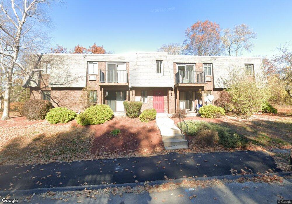 65 Robert Ct unit H, Manchester, NH 03103 - photo 1