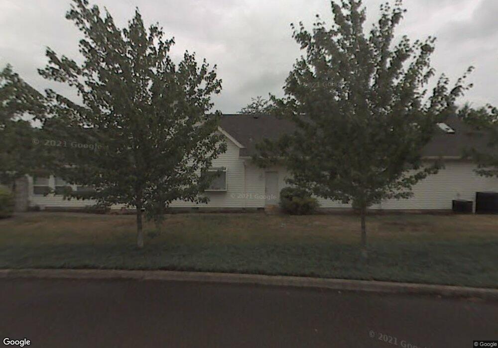 2121 N Maple St, Canby, OR 97013 - photo 1