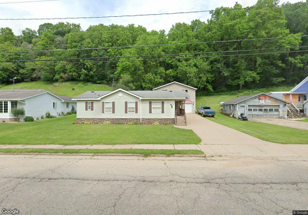 165 1/2 S Main St, Potosi, WI 53820 - photo 1