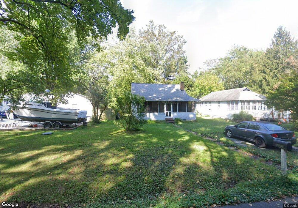 112 Lakeview Ave, Edgewater, MD 21037 - photo 1