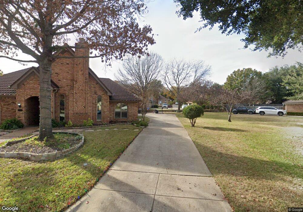 3125 Oakview Ct, Hurst, TX 76054 - photo 1