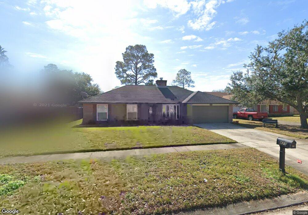 423 Broken Bough Other, Slidell, LA 70458 - photo 1
