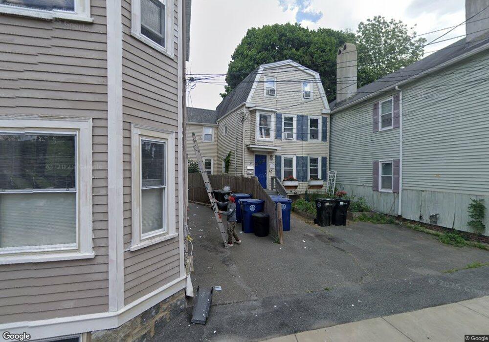 9 Turner St unit A, Salem, MA 01970 - photo 1