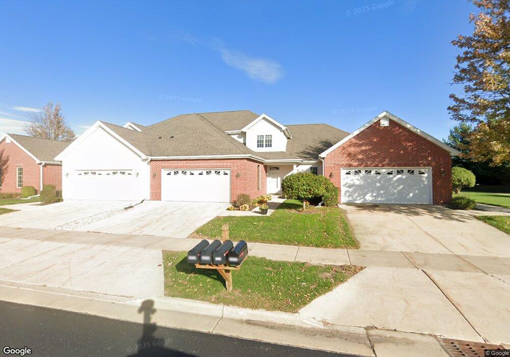 2836 Crinkle Root Dr unit 3, Fitchburg, WI 53711 - photo 1