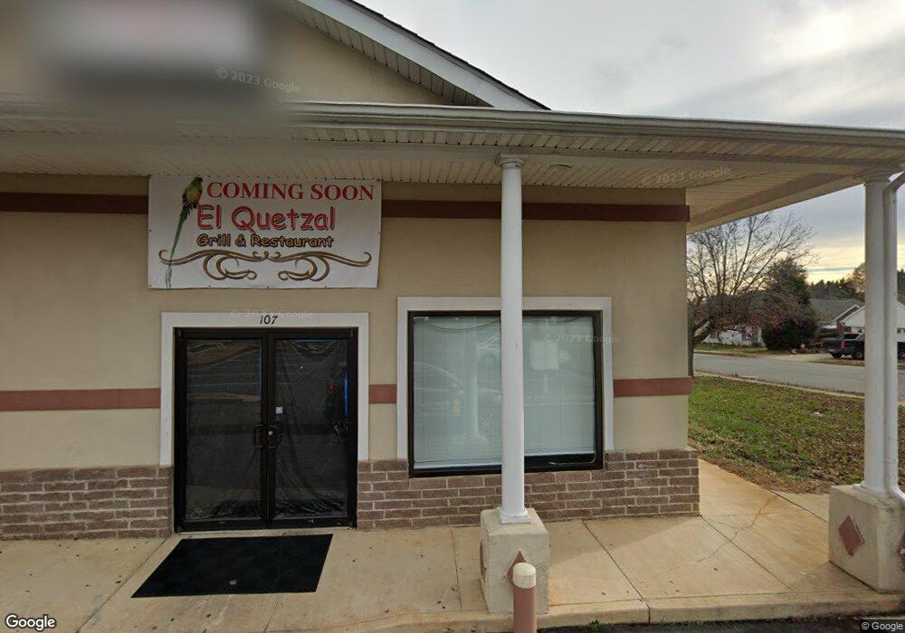 102 Duke St unit 104, Culpeper, VA 22701 - photo 1