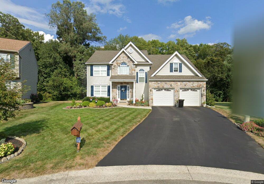 219 Hawthorne Ln, Wilmington, DE 19803 - photo 1