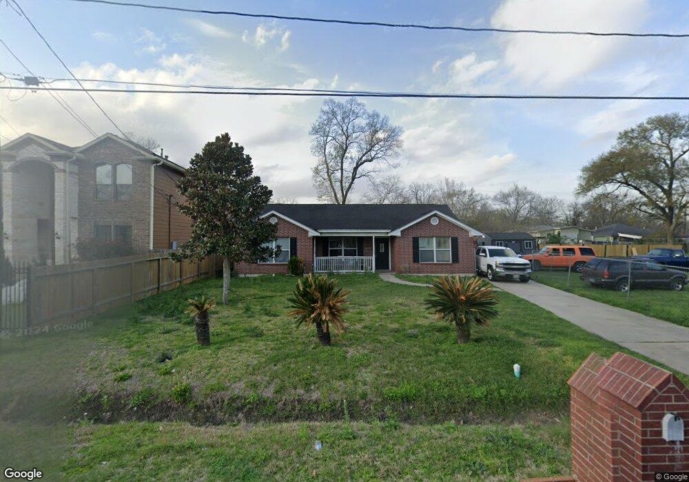 1066 Marjorie St, Houston, TX 77088 - photo 1