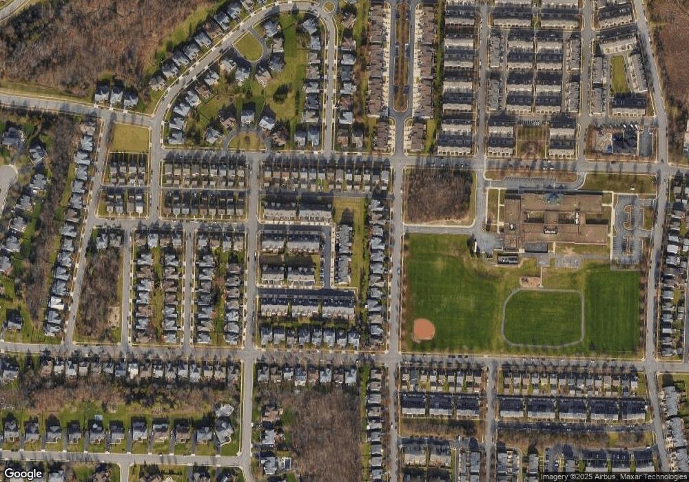 42712 Rolling Rock Square, Chantilly, VA 20152 - photo 1