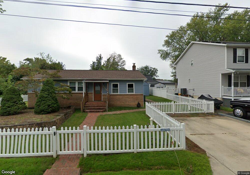 3714 3rd Ave, Edgewater, MD 21037 - photo 1