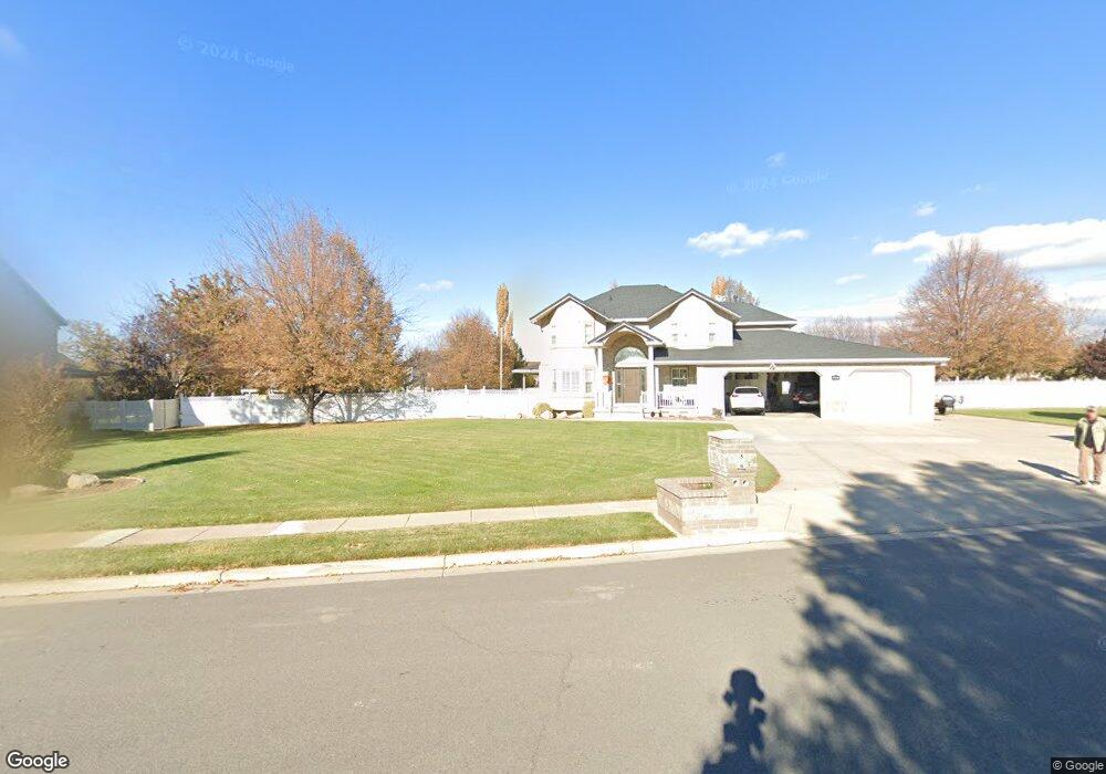 670 W 2225 S, Syracuse, UT 84075 - photo 1