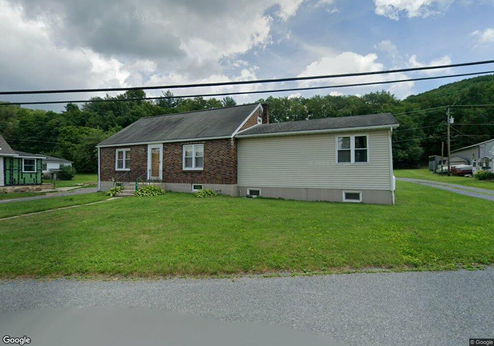 15 S Tamaqua Dr, Tamaqua, PA 18252 - photo 1