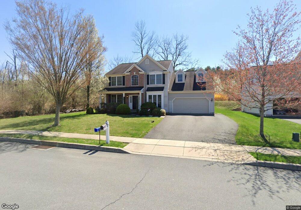 24 Winding Brook Ln, Reading, PA 19606 - photo 1