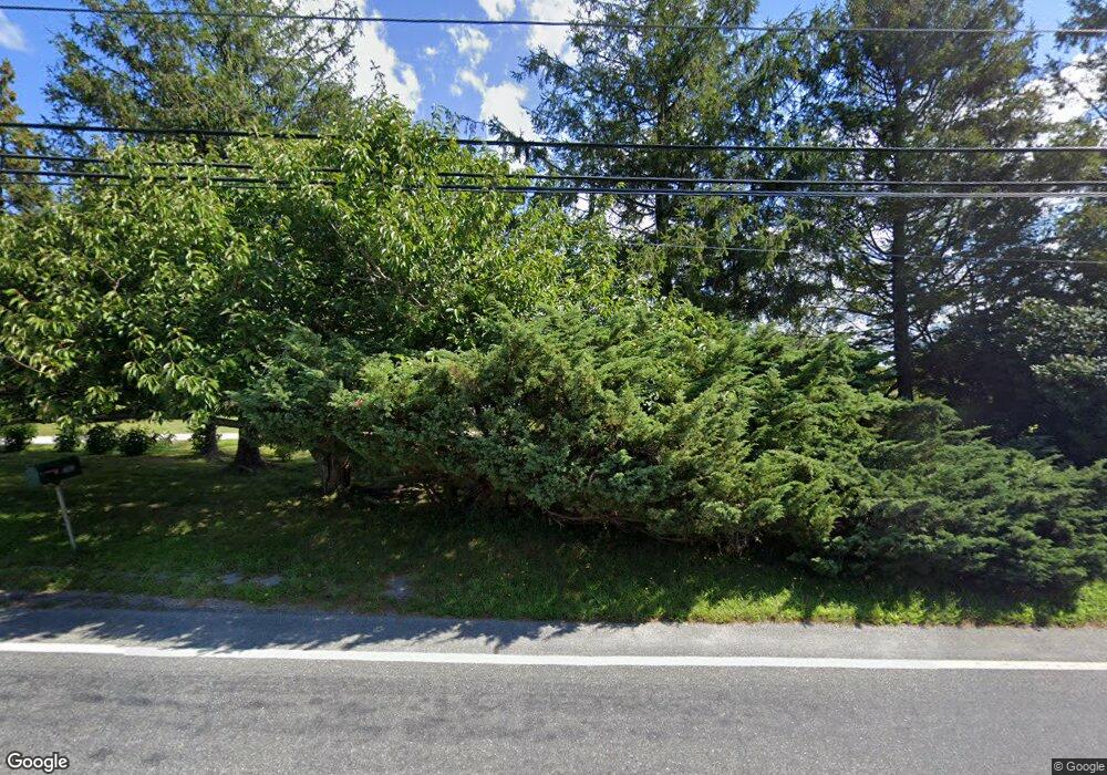 408 W Main Rd, Little Compton, RI 02837 - photo 1