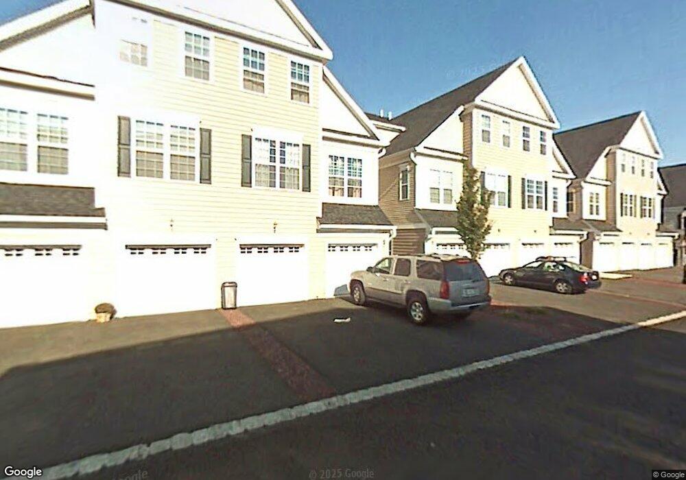 39 Swing Bridge Ln, South Bound Brook, NJ 08880 - photo 1