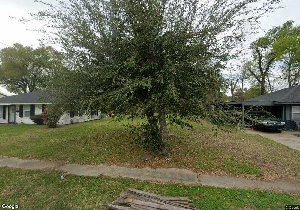 1714 9th Ave, Lake Charles, LA 70601 - photo 1