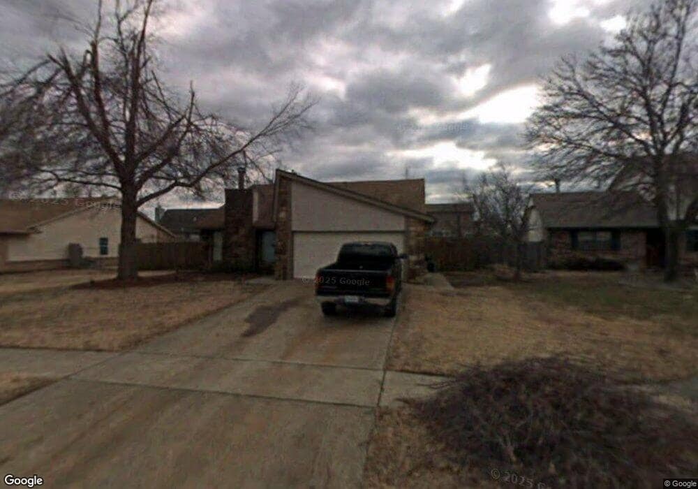 1313 W Gary Place, Broken Arrow, OK 74012 - photo 1