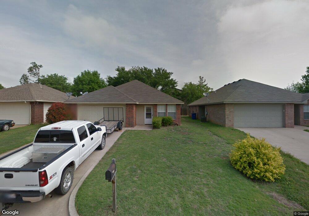 2705 Highcrest Dr, Duncan, OK 73533 - photo 1