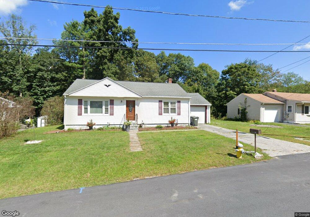 23 Pinehurst Dr, Webster, MA 01570 - photo 1