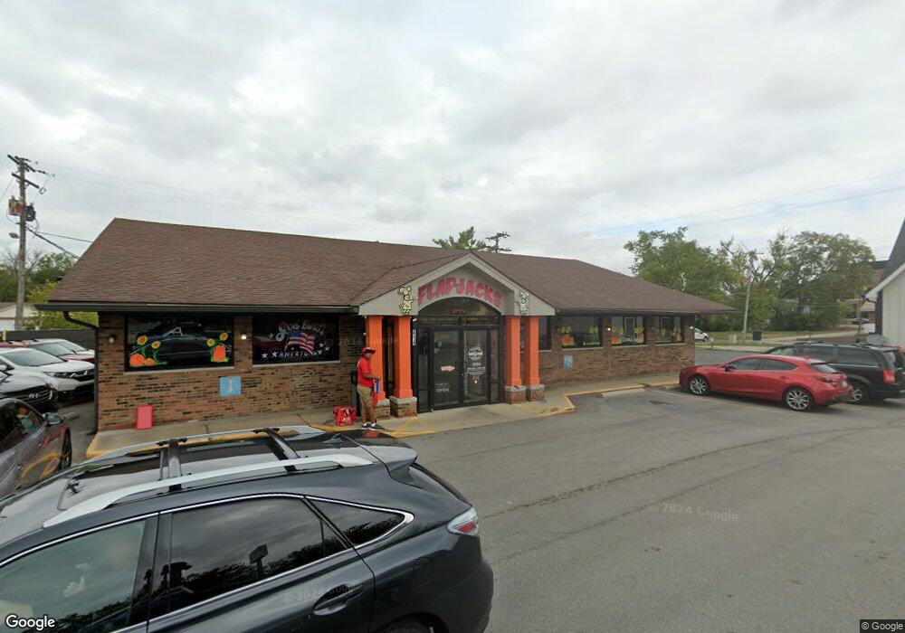 414 W Main St, Plainfield, IN 46168 - photo 1